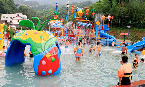 儿童戏水水上乐园